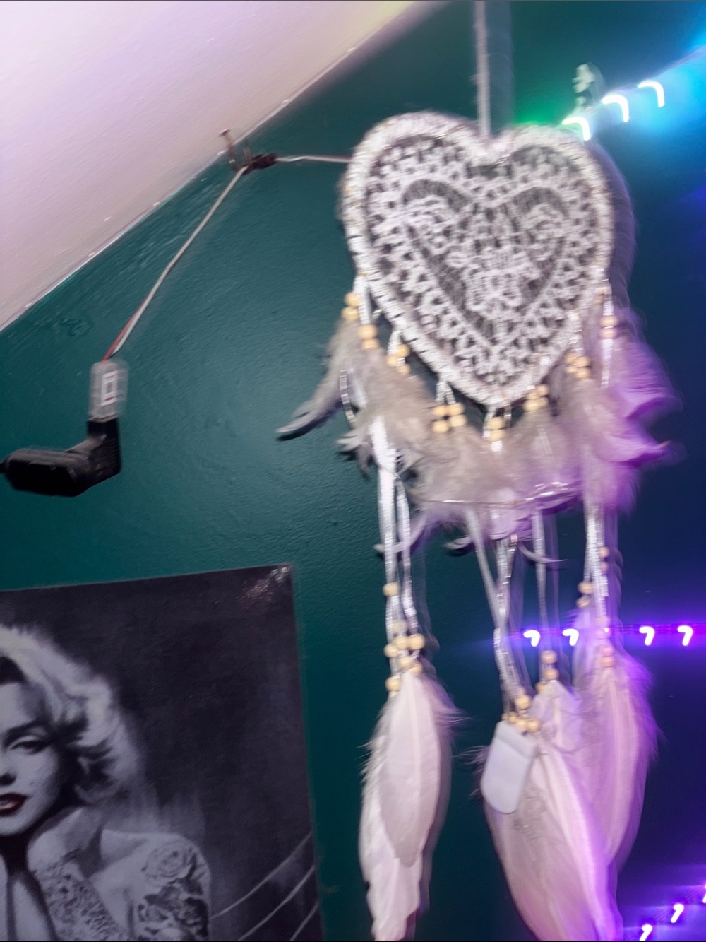 White Heart Lace Dreamcatcher Tapestry